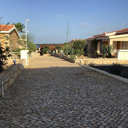 Casita Solemar Direkt Am Atlantik Villa Calheta Exterior photo