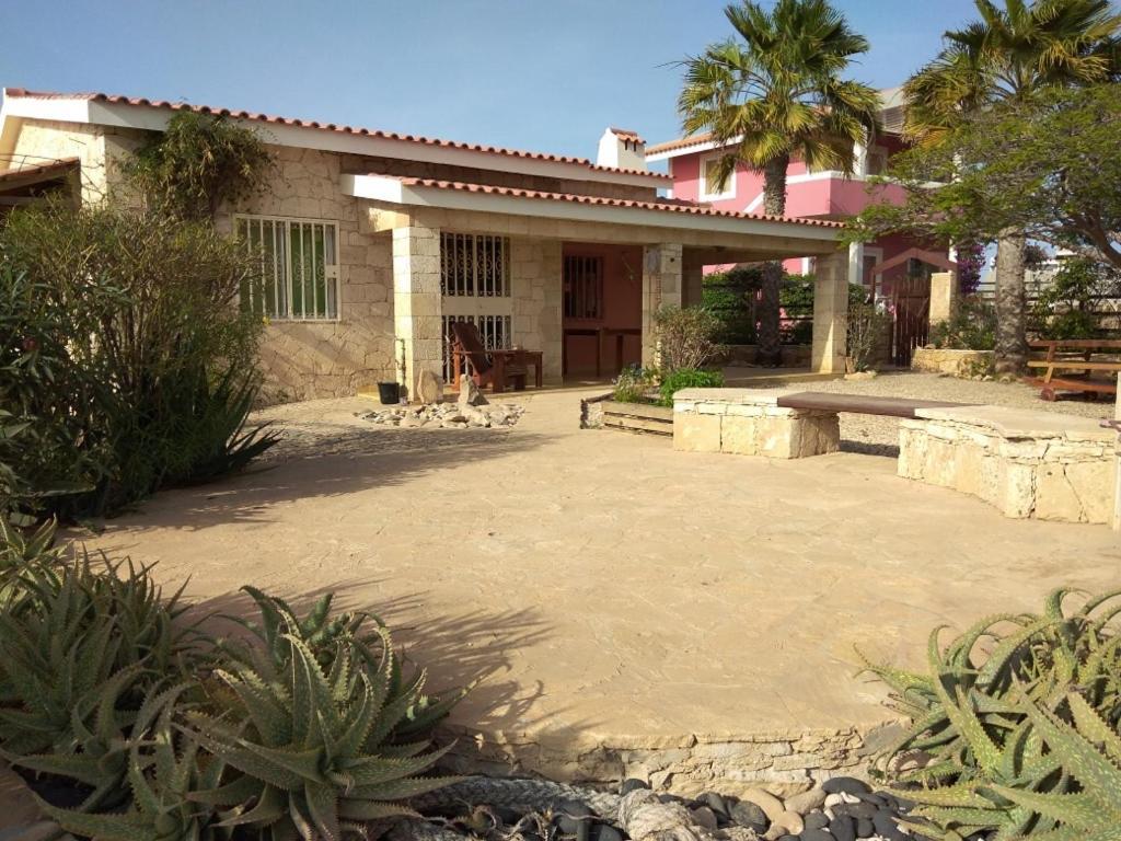 Casita Solemar Direkt Am Atlantik Villa Calheta Exterior photo